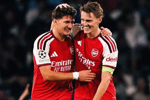 Odegaard ghi siêu phẩm giúp Arsenal có 3 điểm. Ảnh: Arsenal