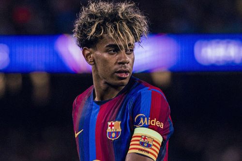 Yamal thể hiện tố chất một thủ lĩnh. Ảnh: FCB
