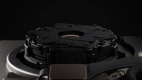 Camera khẩu độ biến thiên trên iPhone 18 Pro. Ảnh: MacRumors