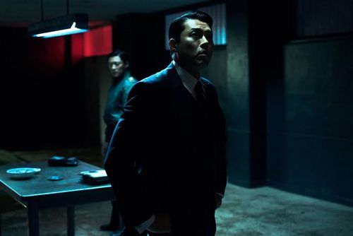 Hyun Bin cho biết Baek Ki Tae là người luôn chuẩn bị nhiều phương án để đạt được điều mình muốn. 