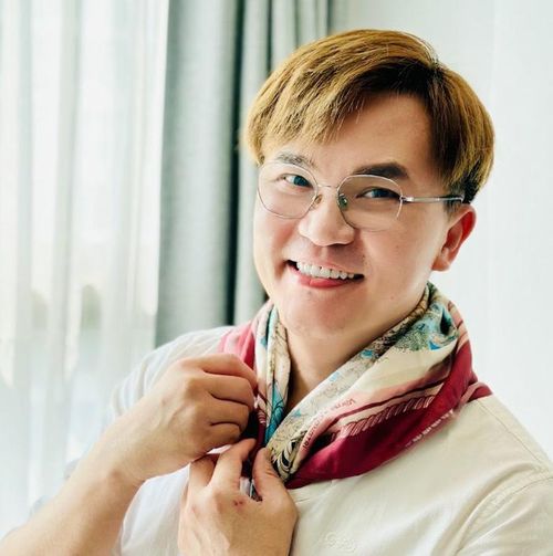 Đại Nghĩa sở hữu hành trình điện ảnh kéo dài nhiều năm.