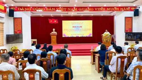Quang cảnh buổi lễ.