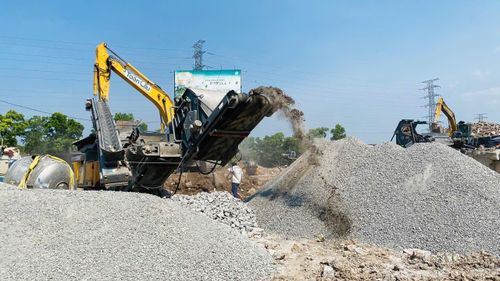 Hà Nội yêu cầu các công trình phát sinh chất thải phải xác định rõ nơi tiếp nhận; đơn vị vận chuyển phải thực hiện đúng tuyến, đúng địa điểm.