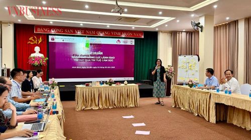 Bà Nguyễn Thị Ngọc Anh, Chuyên gia Chương trình Cấp cao của Quỹ Châu Á.
