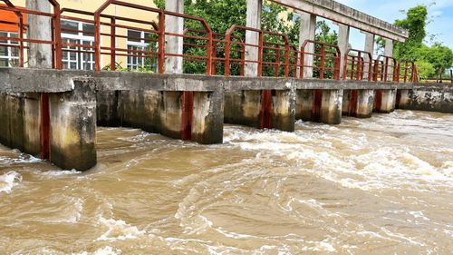 Hệ thống tiêu thoát nước phát huy vai trò trong kiểm soát dòng chảy, hạn chế nguy cơ ngập úng. Ảnh: PV