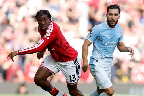 Dorgu chơi tệ trước Man City.