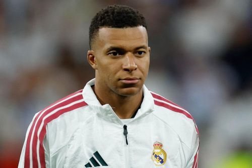 Kylian Mbappe phải trả 60.000 euro cho PSG. Ảnh: Reuters
