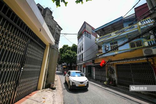 Nhiều ngôi nhà cao tầng được xây dựng tại trung tâm.