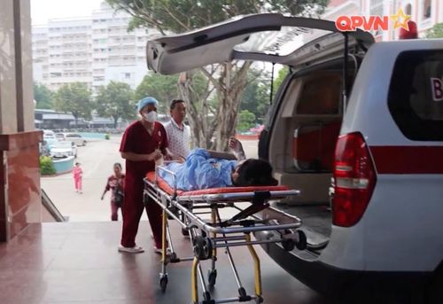 Sản phụ được đưa đến viện. Ảnh: BVCC.