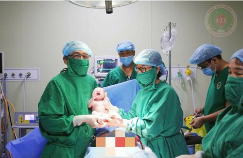 Cháu bé chào đời khỏe mạnh. Ảnh: BVCC.