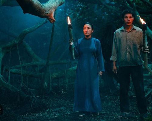 Út Lan 2 vượt lên dẫn đầu doanh thu trong ngày. 