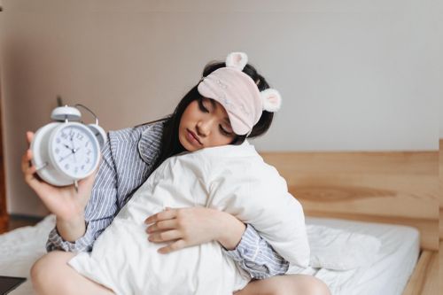 Thời điểm và thời lượng phù hợp mới giúp giấc ngủ giữa ngày phát huy tác dụng. Ảnh: Magnific. 