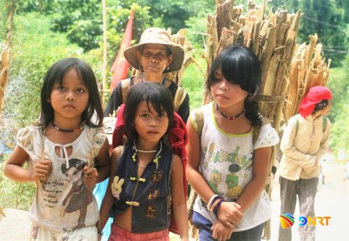 Chiếc gùi gắn với ký ức tuổi thơ và những năm tháng gian khó của trẻ em miền núi.