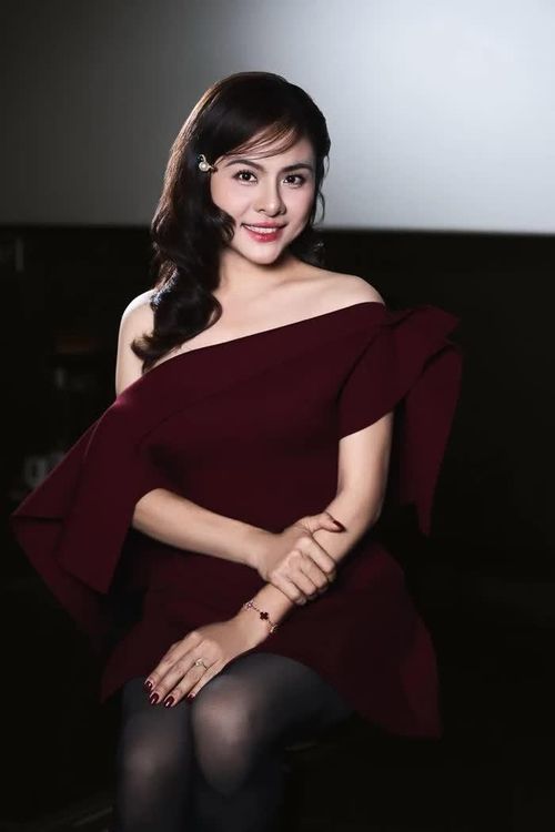 Vân Trang sở hữu loạt vai diễn đa dạng qua nhiều năm hoạt động nghệ thuật. Ảnh: FBNV