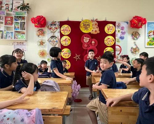 Những gương mặt trẻ thơ mỗi mùa Trung thu về. (Ảnh: Anh Thư)