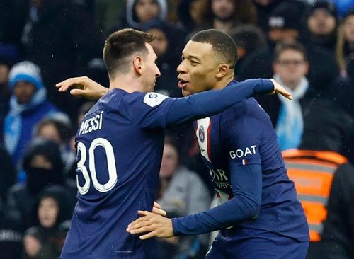 Mbappe từng là đồng đội với Messi ở PSG - Ảnh: Reuters