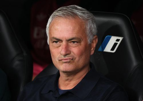 Jose Mourinho đối mặt với nhiều vấn đề tại Real Madrid. Ảnh: Reuters.
