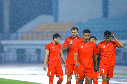 Nhóm dự bị của tuyển Việt Nam phần lớn là cầu thủ nội. Nguyễn Tài Lộc là cái tên mang dòng máu ngoại hiếm hoi.