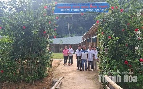 Điểm trường Mùa Xuân, xã Sơn Thủy.