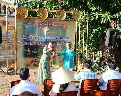 Ra mắt sản phẩm du lịch mới “Về Thanh Hà- Chạm gốm, nghe bài chòi”