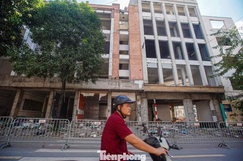 Theo phương án GPMB, dự kiến bố trí 151 suất đất tái định cư tại khu GS1, phường Thượng Cát và một số căn hộ tại khu CT1 Xuân La, phường Nghĩa Đô.