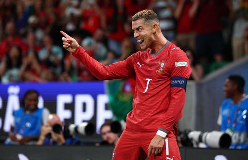  Bồ Đào Nha có thể xây lại sau Ronaldo, còn CR7 chỉ có một cơ hội để khép lại sự nghiệp quốc tế theo cách mình mong muốn. 