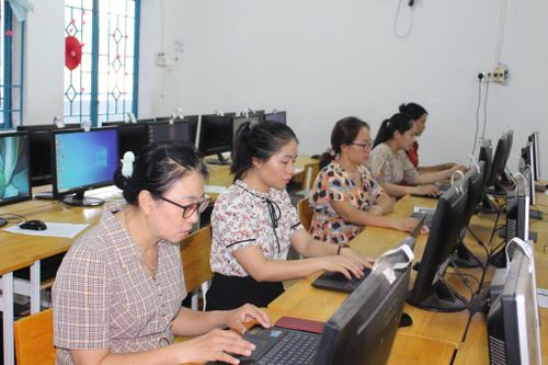 Giáo viên Trường TH Xuân An (phường Hàm Thắng) ứng dụng chuyển đổi số