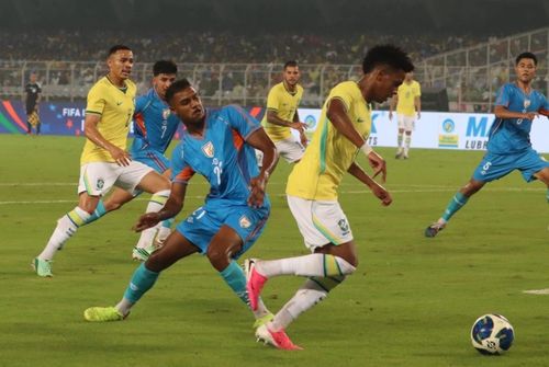 Ấn Độ chấp nhận rút khỏi FIFA ASEAN Cup để ưu tiên trận giao hữu hiếm hoi với Brazil trên sân nhà.