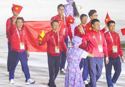  Trên bảng tổng sắp huy chương, đoàn Việt Nam đứng thứ 19. Cầu mây và karate là những đội giành vàng. 