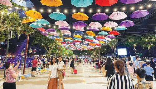 Hà Nội ngày càng xuất hiện nhiều dự án xây dựng không gian công cộng đầy chất nghệ thuật, vì con người, vì môi trường. Ảnh: Thu Hương