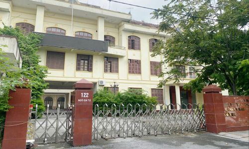 Trụ sở Uỷ ban Mặt trận Tổ quốc , số 122 Ngô Gia Tự, phường Kinh Bắc đã có thông báo cho thuê.