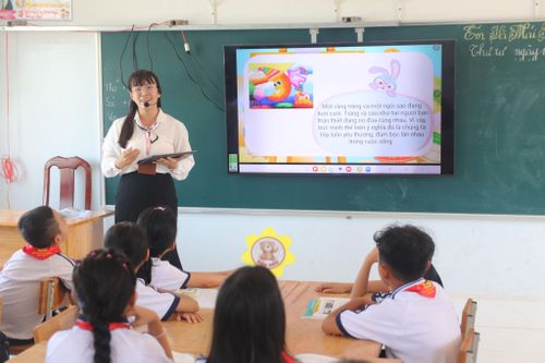 Giáo viên không cần làm mọi thứ để vừa lòng phụ huynh (Ảnh tư liệu minh họa, không liên quan nội dung bài viết)