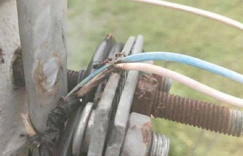 Điểm chạm chập tại nhà khách hàng ở phường Điện Bàn Bắc.