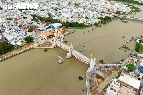 Dự án chống ngập 10.000 tỷ đồng dự kiến vận hành giữa tháng 11 được kỳ vọng giải quyết ngập cho bờ Nam sông Sài Gòn và trung tâm TP.HCM.