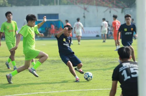 Bảng BB: THPT Phan Đình Phùng 1-0 THPT Marie Curie Hà Đông