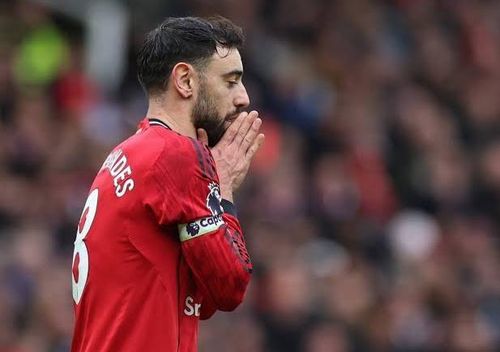  Manchester United không biết đá thế nào khi hơn người. Ảnh: X. 