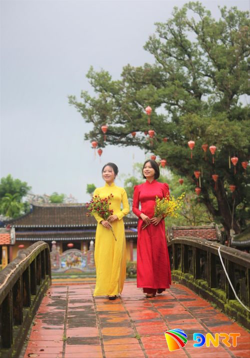 Nhiều điểm di tích văn hóa lịch sử khu vực phía Nam đang tạo sức hút cho các tour du lịch khám phá, trải nghiệm. Ảnh: ALĂNG NGƯỚC