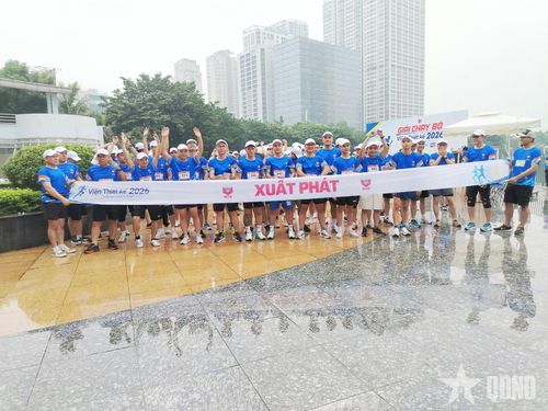 Các vận động viên tham gia Giải chạy bộ Viện Thiết kế năm 2026.