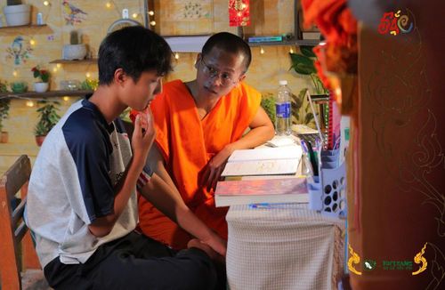 Sư Lý Thanh An và em Trần Đông Phong tham gia Vblog