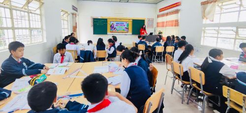 Trường THCS Quang Trung đổi mới phương pháp dạy học tiếng Anh