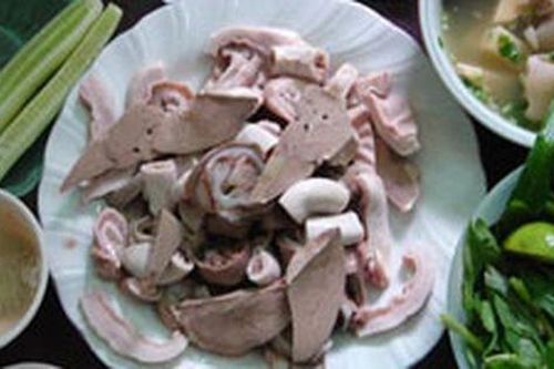 Cách luộc lòng lợn ngon