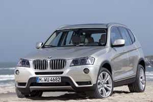 Xem BMW X3 2011'biến hình'
