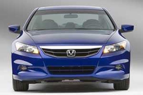 Các phiên bản của Honda Accord 2011 đồng loạt tăng giá