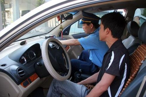 Khó tin khi thành lập hãng taxi chỉ cần…4-5 chiếc xe
