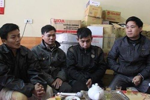 Lao động Libya mòn mỏi chờ lương sắm Tết