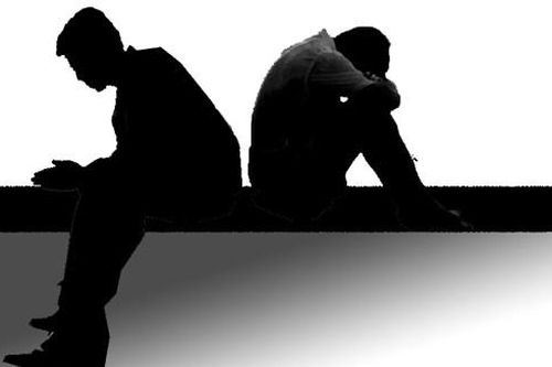 Hợp pháp hóa hôn nhân đồng tính: Có là quá sớm?