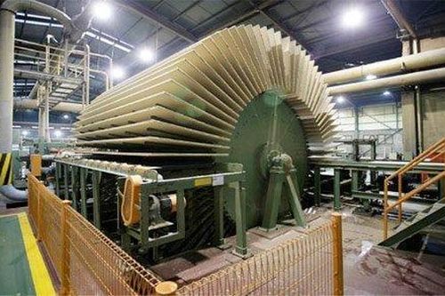 Khoác chiếc áo quá rộng cho ngành gỗ