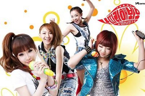 2NE1 – Ban nhạc mới xuất sắc nhất TG năm 2011