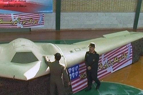Iran lại 'tóm sống'máy bay không người lái của Mỹ?