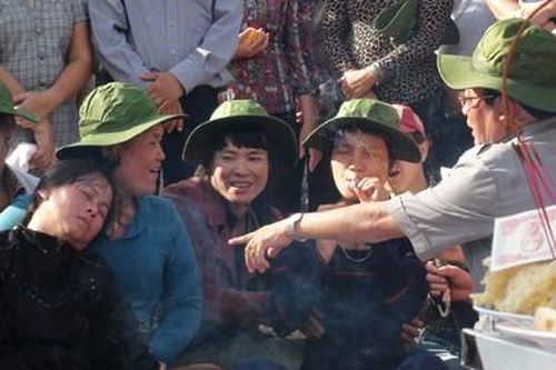 Giám định ADN để làm trong sạch nghĩa trang